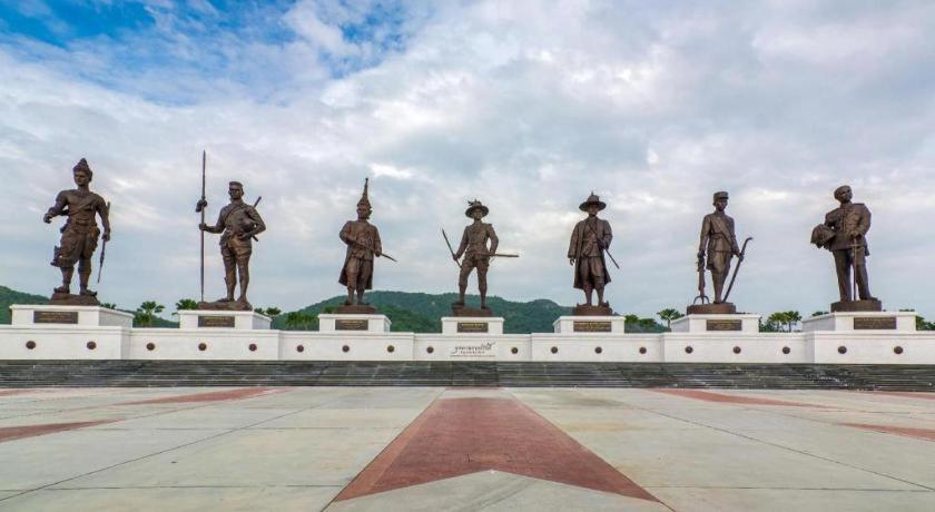 Greenfield Valley Fishing Resort Hua Hin Dış mekan fotoğraf