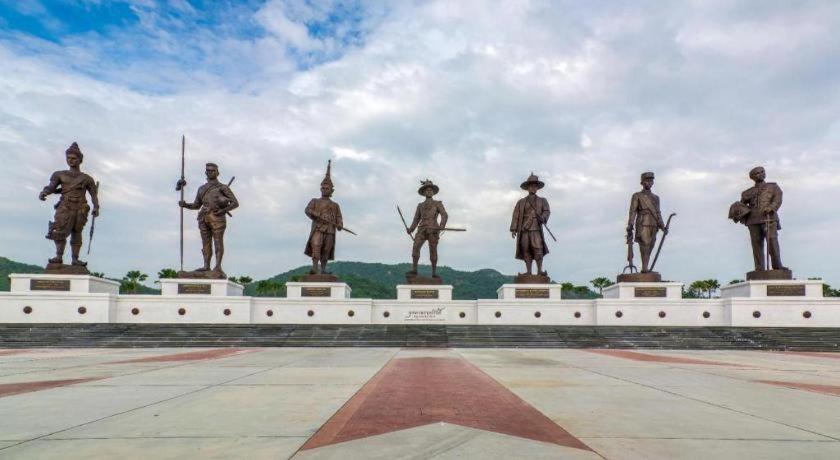 Greenfield Valley Fishing Resort Hua Hin Dış mekan fotoğraf